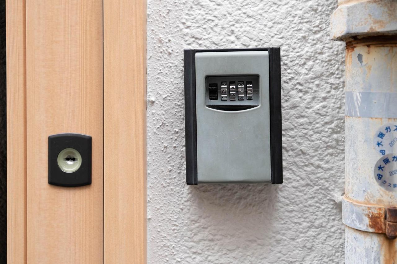 山house中津 最大10人 中津駅まで徒歩6分 梅田まで電車4分行ける！　 Apartment Osaka Exterior foto